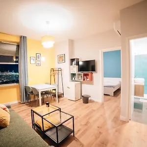 Apartment 12th Floor, Neapel