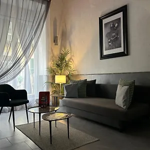 Apartment A Un Passo Dal Castello Maschio Angioino, Neapel