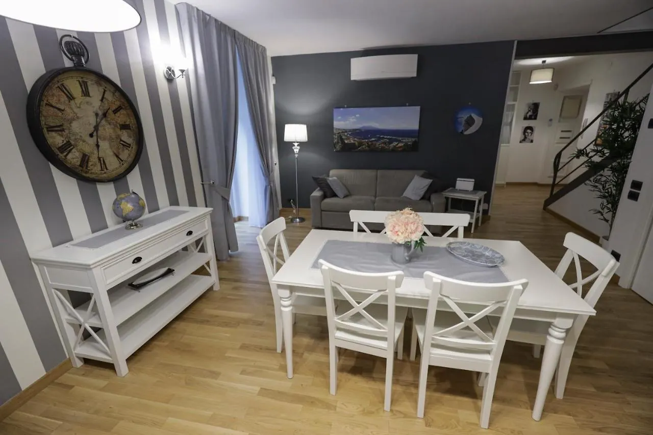 Ferienwohnung Happy House 31 Neapel